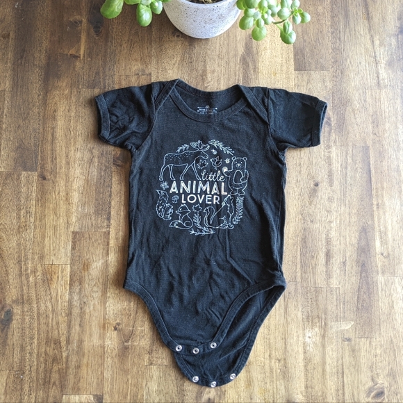 Little Moose and Bear Co. Other - Little Moose & Bear Co made in Canada onesie, 18 months
